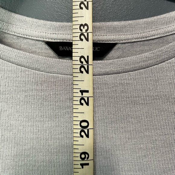 Banana Republic Batwing Blouse - Picture 5 of 6